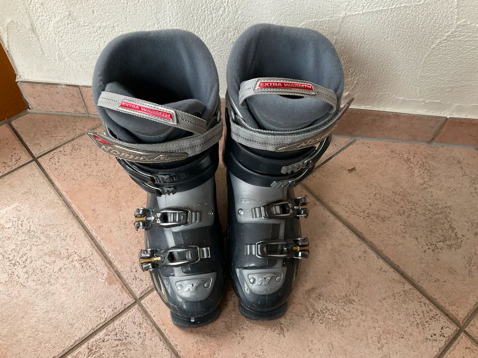 Skischuhe Nordica Größe 41-41.5 in Konz