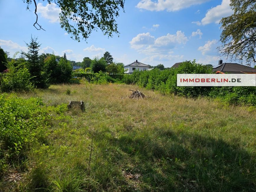 IMMOBERLIN.DE - Idyllisches teilbares Baugrundstück in sehr wohnlicher Lage in Oranienburg