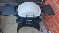 Weber Elektrogrill Q1400 defekt, mit Standfuß und Seitentischen Nordrhein-Westfalen - Blomberg Vorschau