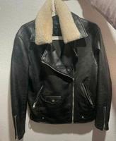 Damen Jacke Gr.S Bershka Hessen - Breidenbach (bei Biedenkopf) Vorschau
