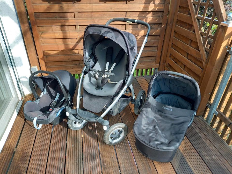 Kinderwagen Maxi Cosi Mura 4  Babywanne + Buggy Outdoor Trekking in Staufenberg