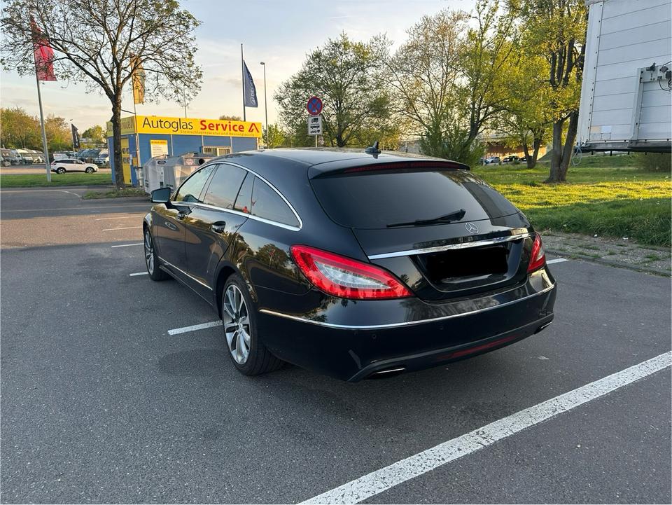 Mercedes Benz CLS 350 Shooting Brake TÜV NEU / Einwandfrei in Wiesbaden