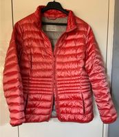 Neuwertige Leichte Betty Barcley Daunen Jacke  gr 44 Bremen - Blumenthal Vorschau