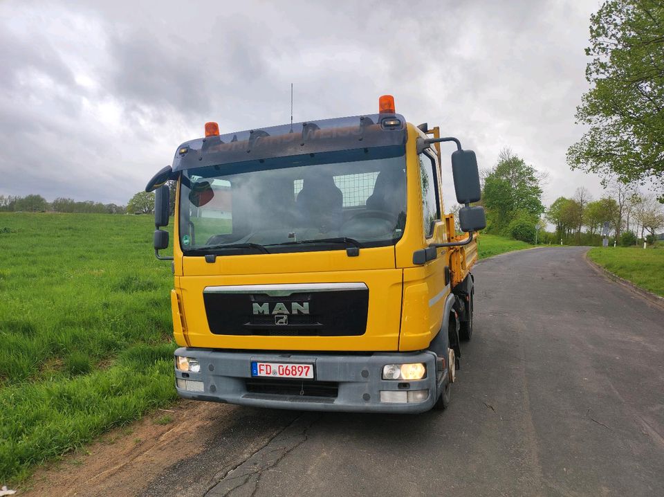 LKW / MAN Tgl 8.220 Kipper in Kaltennordheim