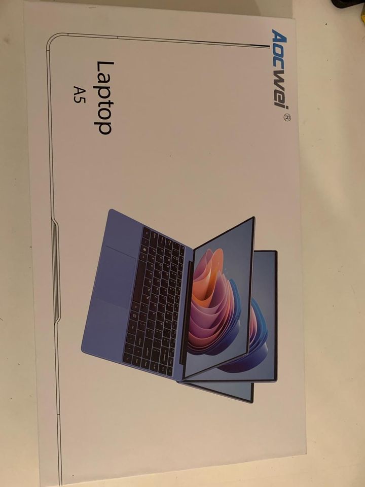 Neuer lap top zum verkaufen in Hameln