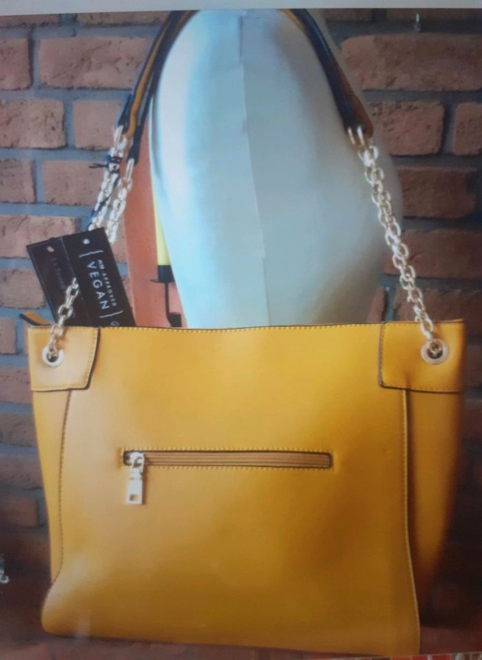 LATERRE*TASCHE*VOLLEFFEKT*Vegan Leder*NEU*ETIKETT*NP-169€ in Brühl