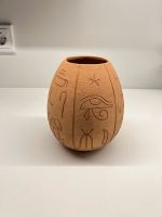 Vase aus Ton Hieroglyphen Ägyptisch Hessen - Eschborn Vorschau