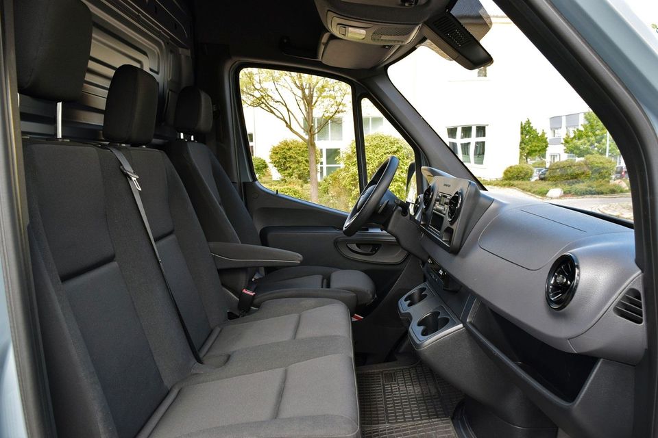 Mercedes-Benz Sprinter 319 V6 CDI L4H2 SOFORT * Schwingsitz in Bautzen