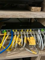 Verkaufe TP Link 16 Port Desktop Switch Baden-Württemberg - Niefern-Öschelbronn Vorschau