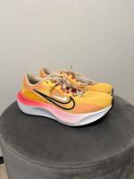 Nike Laufschuhe Zoom Fly 5 Größe 38 Orange pink Bayern - Kahl am Main Vorschau