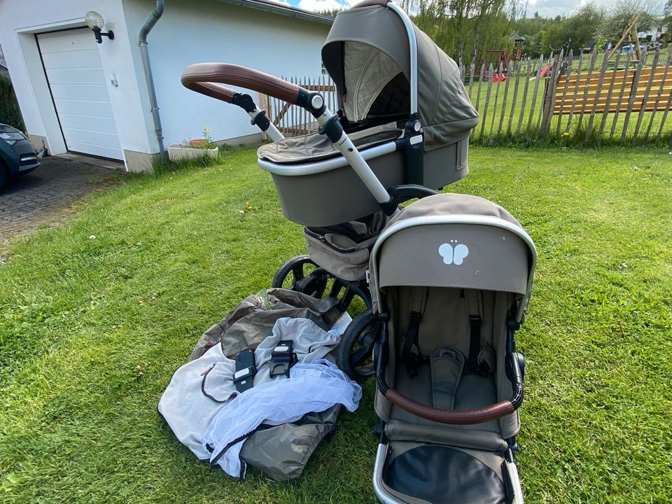 Bonavi 2.0 Kinderwagen (Olivgrün) in Neunkirchen Siegerland