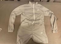 Nike Jogginganzug Trainingsanzug Niedersachsen - Laatzen Vorschau