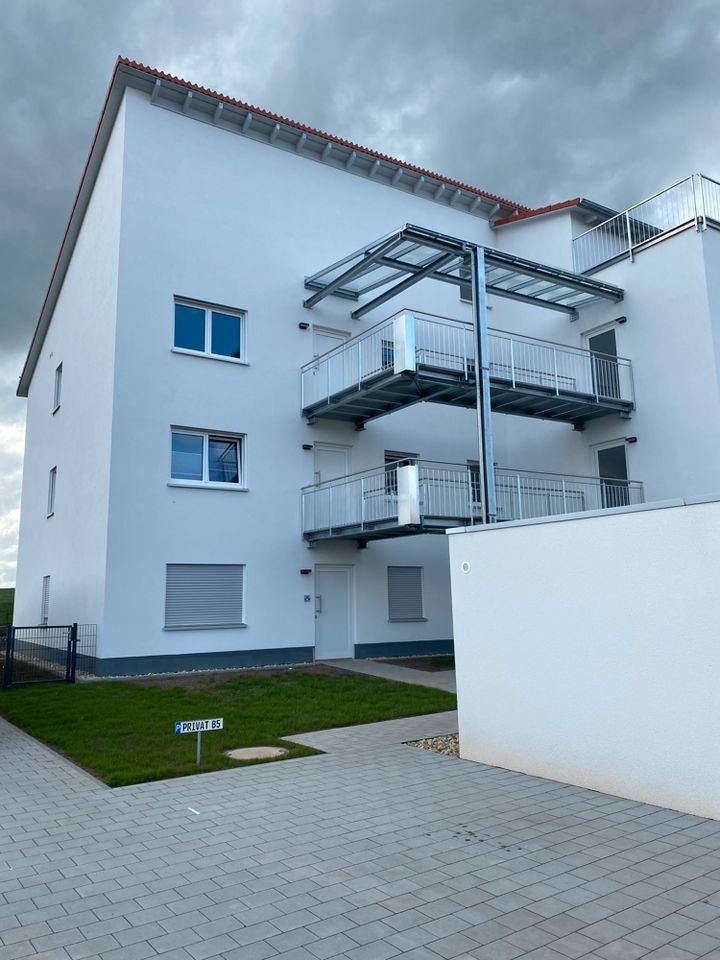 barrierearme 3-Zimmer-Neubauwohnung mit Terrasse und Gartenanteil in Burgoberbach