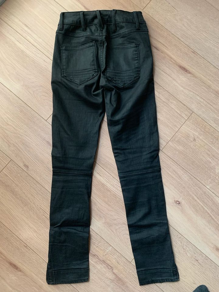 G-Star Jeans, Gr. 25/32 in Marienborn