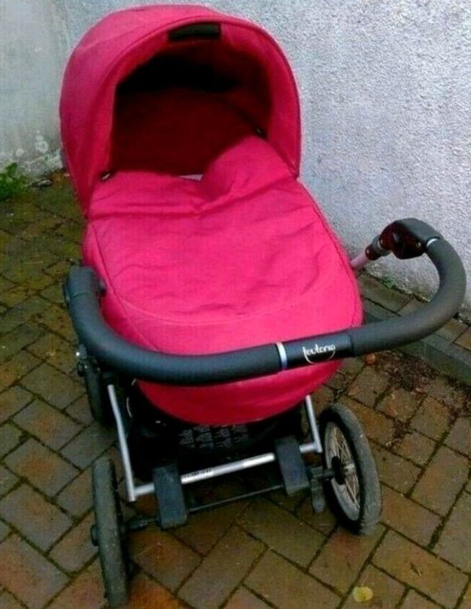 Teutonia Mistral P rot Kinderwagen Buggy Zubehör Luftreifen in Westensee