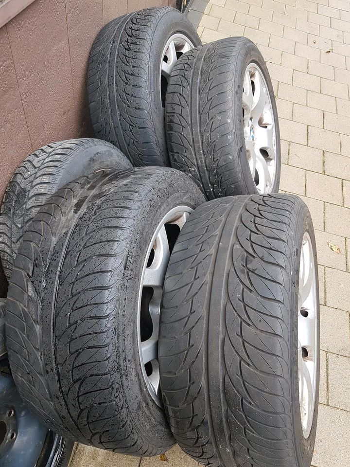 BMW X5 Alufelgen Reifen in Lenningen