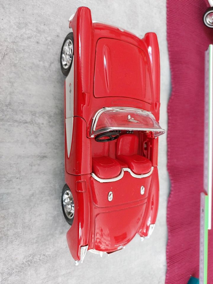 Welly 1:24  1957 Chevrolet Corvette in Pforzheim