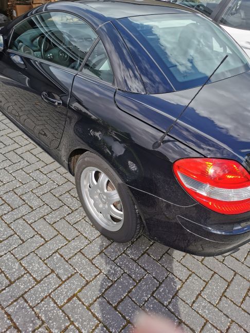 Mercedes Benz SLK 200 Kompressor in Butzbach