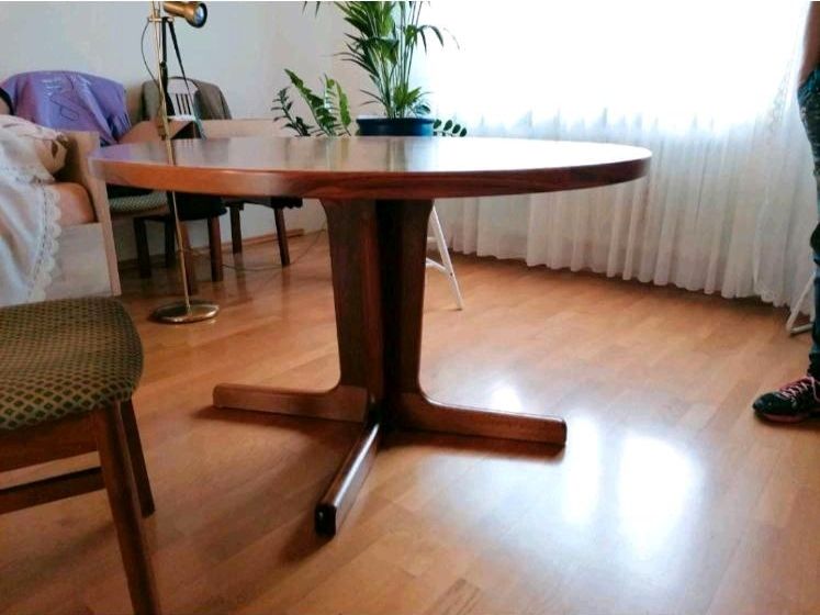 Tisch Rund 1,2 m bis 3 Meter ausziehbar Massivholz in Reiskirchen