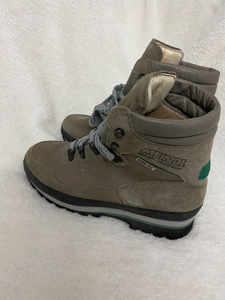 Damen Meindl Souverän Gore-Tex Berg Stiefel 41.5 Gr Wanderschuhe in Oberhausen