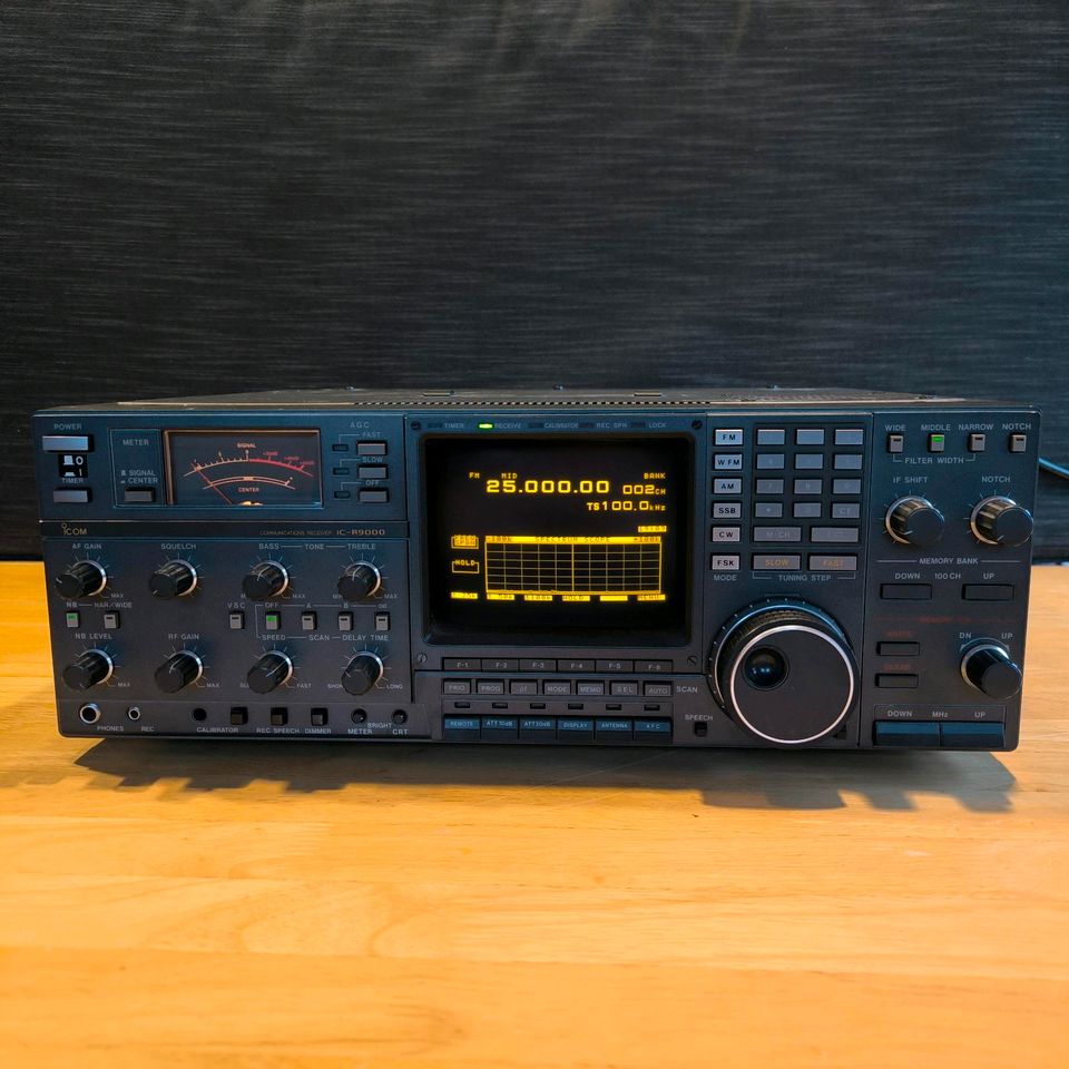 Icom IC R9000 Amateurfunk Empfänger in Itzehoe