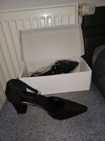 Absatzschuhe spitzzulaufend breite Absätze Leipzig - Sellerhausen-Stünz Vorschau