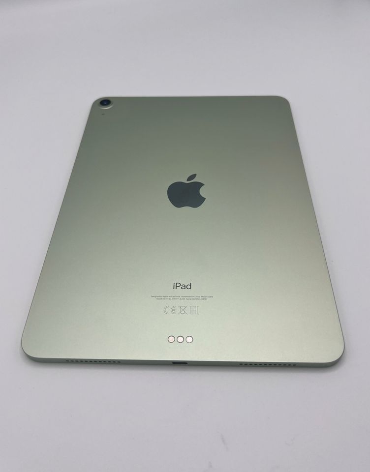 Apple iPad Air /  4. Generation /  Wi-Fi / 256 GB in Hamburg