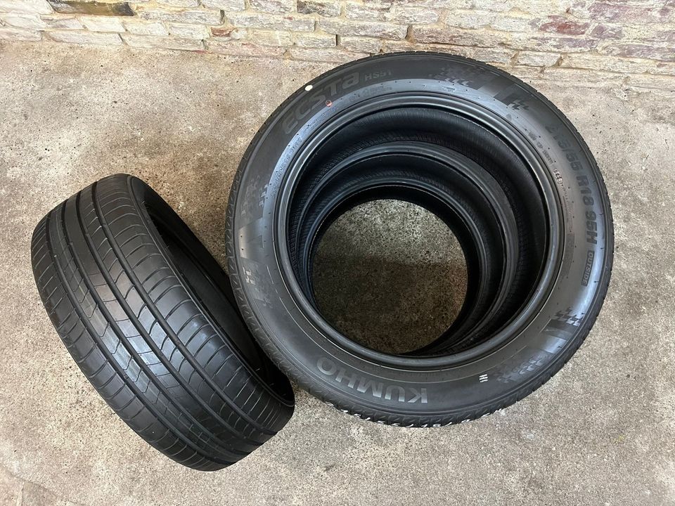 Kumho Ecsta HS51 215 55 R18 95H Neue Sommerreifen in Berlin