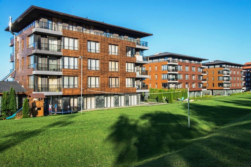 Luxuriöses 2-Zimmer Apartment mit Blick auf dem Golfplatz und Rila Gebirge in Bansko, Bulgarien in Berlin