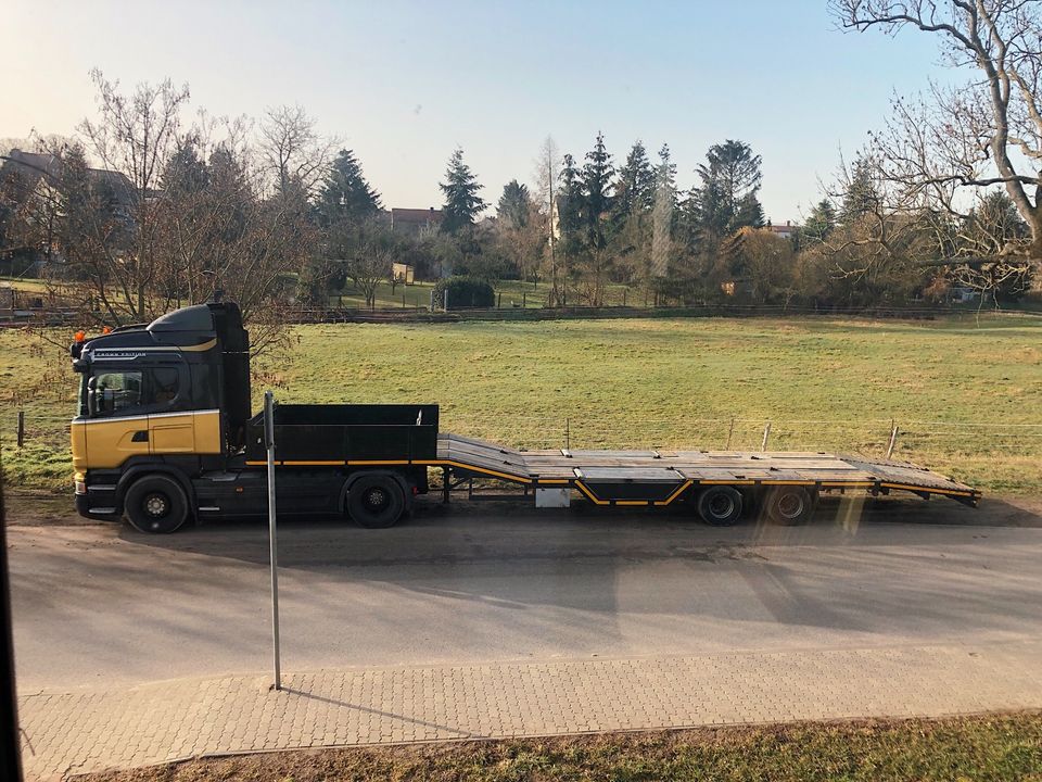 Tieflader Maschinentransporter Autotransporter Wohnmobil in Elbe-Parey