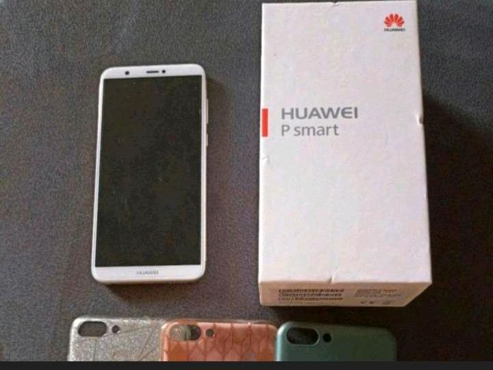 Smartphone Huawei p smart gold Handy in Haren (Ems)