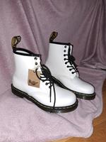 Dr. Martens 8-Loch weiß 42 Horn-Lehe - Lehesterdeich Vorschau