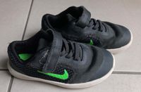 Nike Sneaker Turnschuhe Gr. 26 Baden-Württemberg - Sachsenheim Vorschau