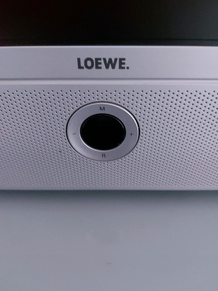 Loewe Modus L 32, 32 Zoll LCD-Fernseher in Schlangenbad