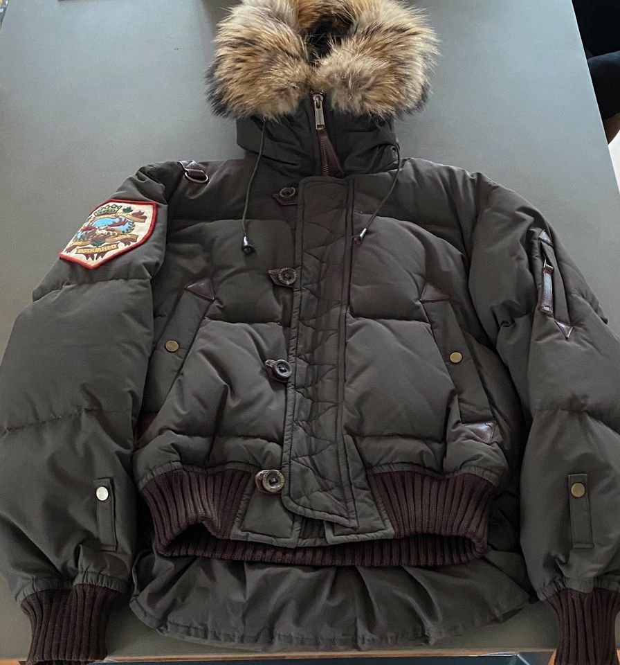 Dsquared Daunenjacke Herren Gr. 50 braun mit Echtpelz in Ingolstadt