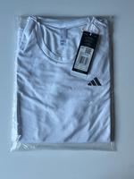 Own the run t-shirt Adidas NEU Größe S Hessen - Alheim Vorschau