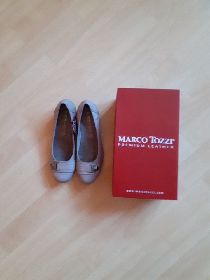 Marco Tozzi❤️Pumps 39 Slipper Grau bequem Leder Neu m. Karton! in Kölleda