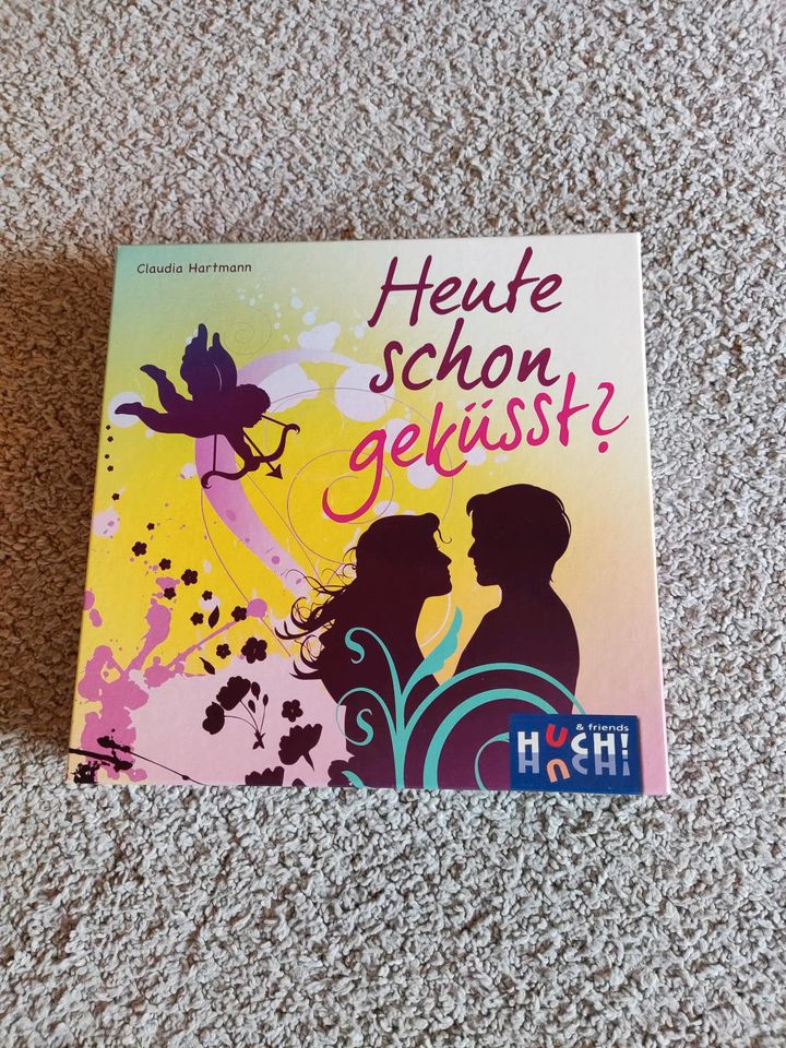 Spiel "Heute schon geküsst?" Partnerschaft, Hochzeit in Neustadt am Rübenberge