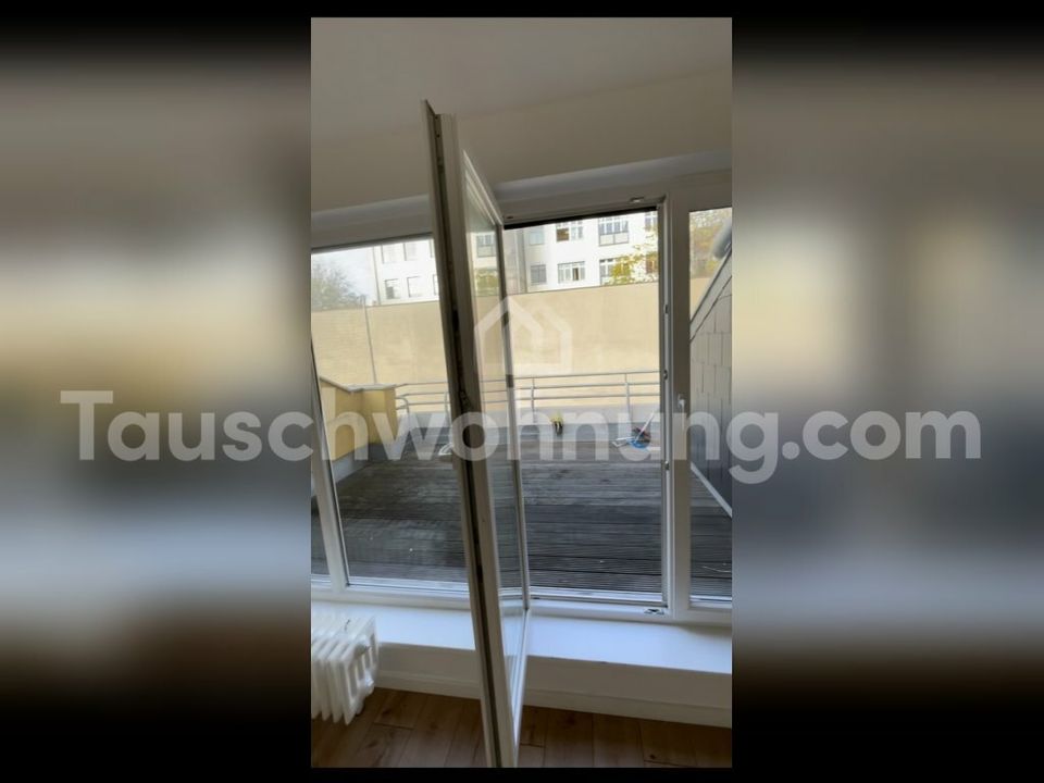 [TAUSCHWOHNUNG] Helle Dachgeschoss Wohnung mit großem Balkon in Berlin