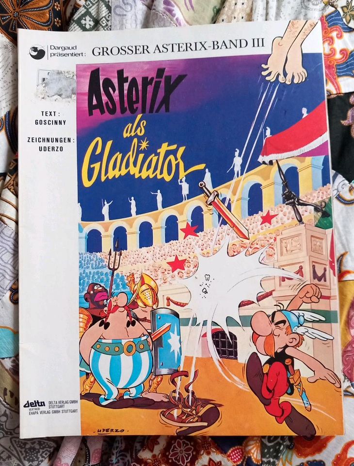 Riesiges Convulut alter Asterix Comics in Hamm