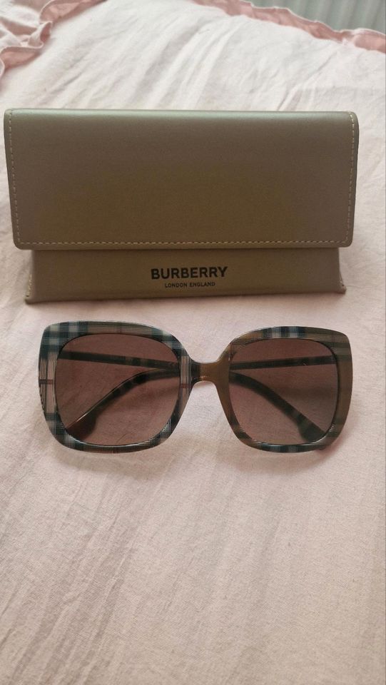 Burberry sonnenbrille in Essen