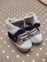 Babyschühchen Sneaker gefüttert ca Gr.50-74 Nordrhein-Westfalen - Brilon Vorschau