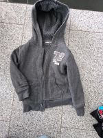 Kinder Kuschel-Jacke / HOODIEJACKE 116 Nordrhein-Westfalen - Breckerfeld Vorschau