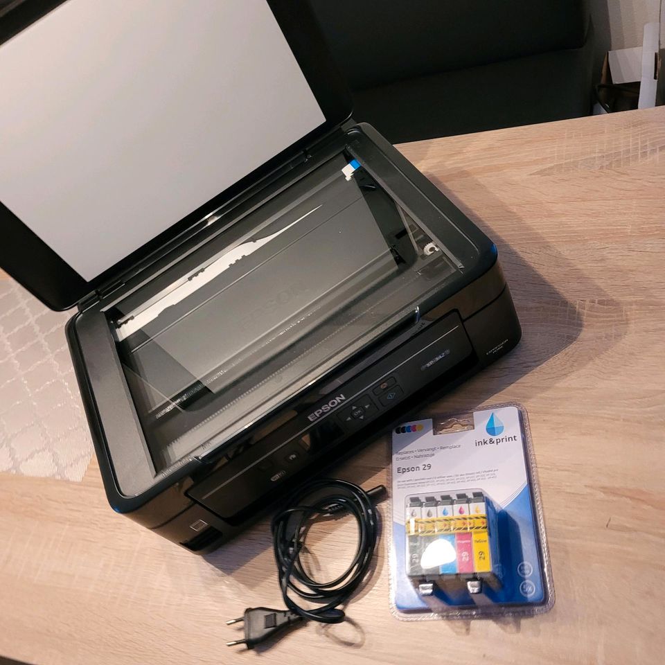 Epson Drucker Scanner und Kopierer in Abensberg