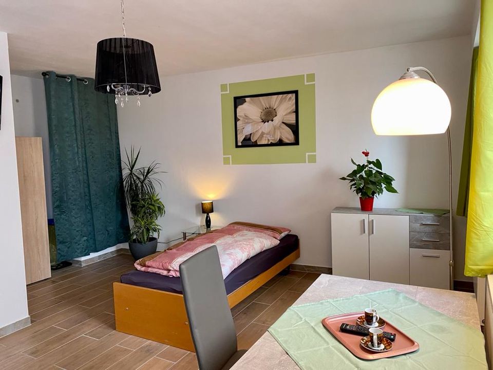 Neue schöne Appartements in Gotha auch langfristig zu vermieten ☎ 01788577605 in Gotha