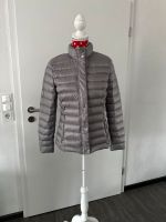 Tommy Hilfiger Jacke grau M Winterjacke NEU NP 299€ SUPER LEICHT Hessen - Breuberg Vorschau