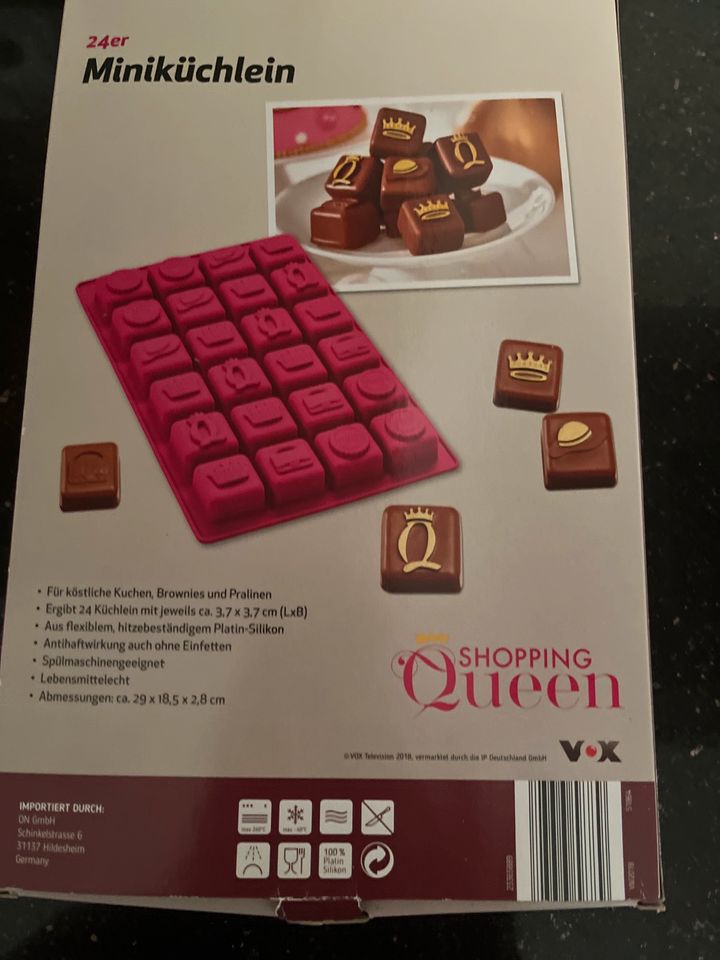 Shopping Queen Silikonform Miniküchlein Förmchen Keksstempel in Bad Kreuznach