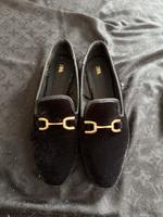 Zara Damenschuhe Schwarz mit Gold – Elegant & Top Zustand Aubing-Lochhausen-Langwied - Aubing Vorschau