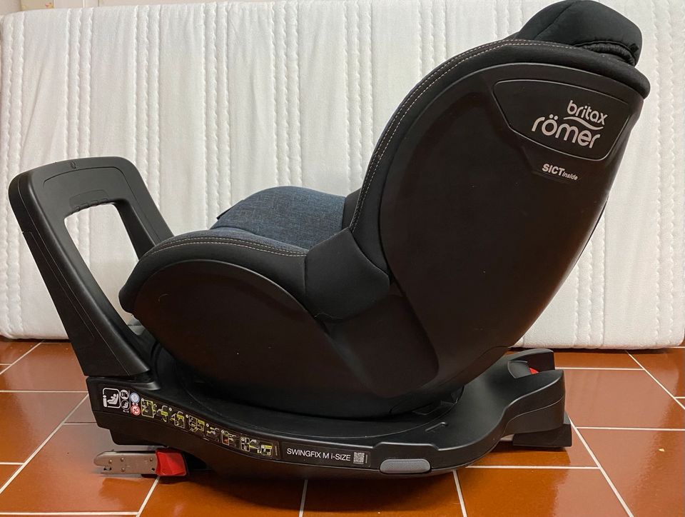 Kindersitz Swingfix M i-Size Britax Römer in Wehingen