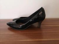 s. Oliver Pumps. Leder. Lack. Gr 39. Schwarz Bayern - Bad Aibling Vorschau